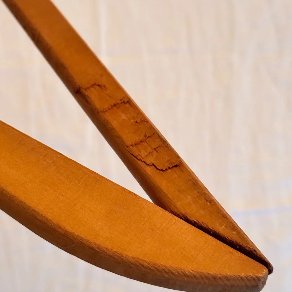 VINTAGE 1950’s Schine Hotels Wooden Hanger